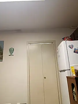 Snapshot of PhatAss_Kummmilla chatting on 02.21.25 PhatAss Kummmilla online show from 02.21.25