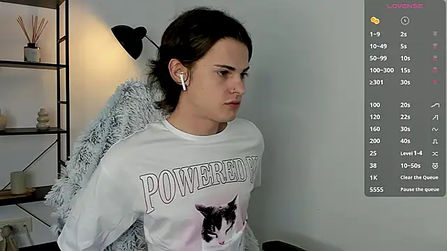 little femb0y online show from 02.21.26