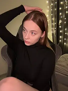  MayShy  online show from 01.14.25