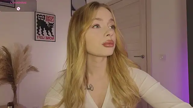  MayShy  online show from 03.19.25