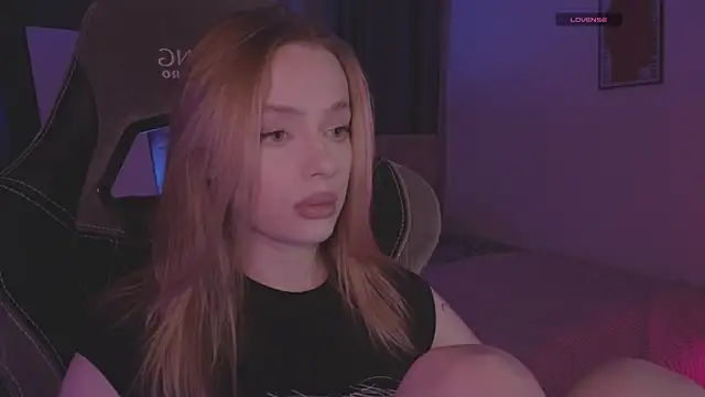  MayShy  online show from 09.16.25