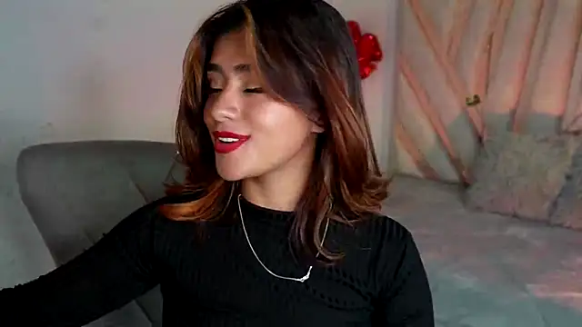 Snapshot of Rebecca_055 chatting on 09.26.25 Rebecca 055 online show from 09.26.25