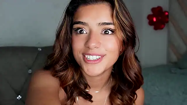 Snapshot of Rebecca_055 chatting on 11.01.25 Rebecca 055 online show from 11.01.25