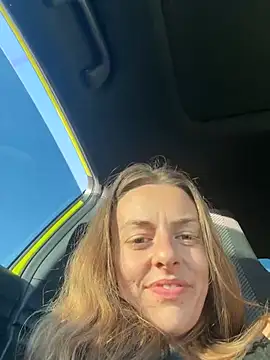 Snapshot of jungleangel chatting on 02.27.25 jungleangel online show from 02.27.25