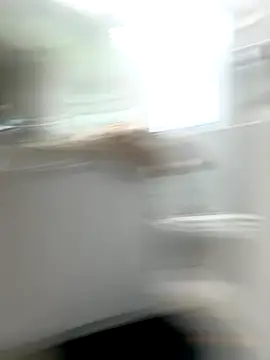 Snapshot of jungleangel chatting on 09.25.25 jungleangel online show from 09.25.25