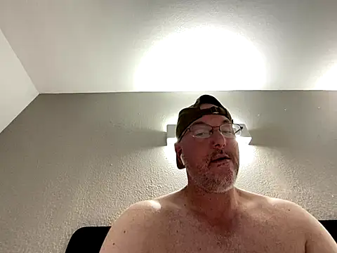 Snapshot of KrixKross chatting on 12.01.25 KrixKross online show from 12.01.25