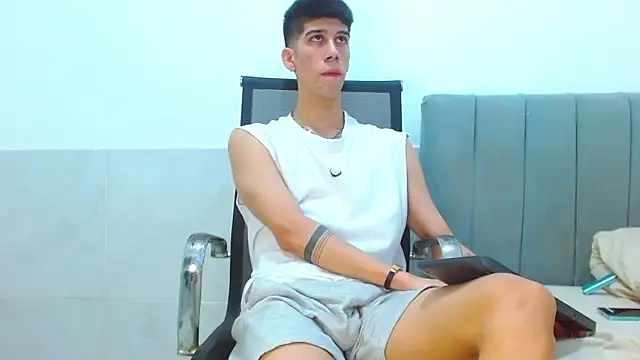 jhony-sex online show from 04.14.26