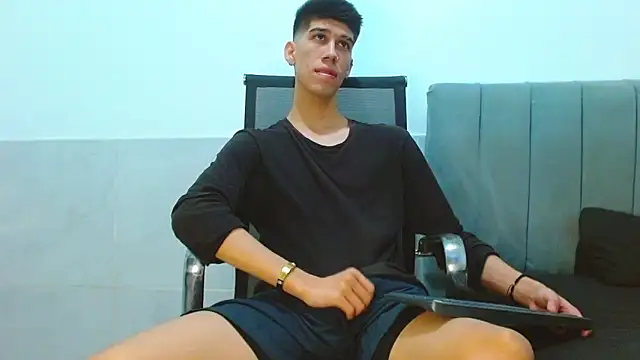 jhony-sex online show from 04.22.26