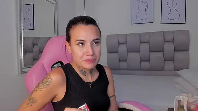 Susan-Sweet-7 online show from 10.10.25