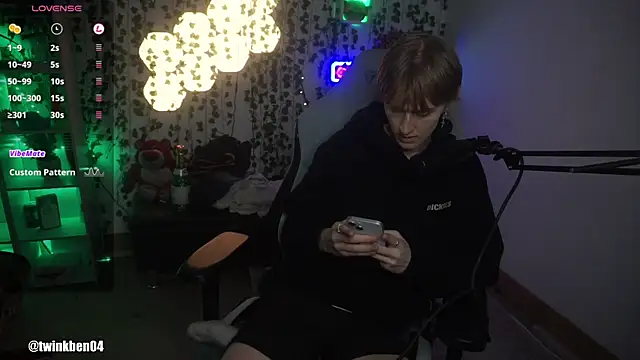 twinkben online show from 09.09.25