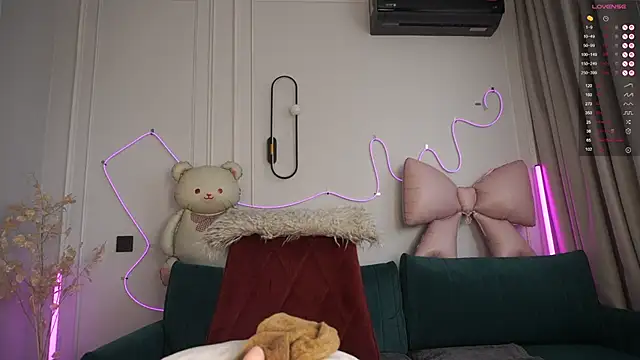 anna54784 online show from 06.18.26