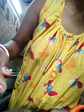 Snapshot of Bengoli--bhabhi chatting on 02.27.25 Bengoli--bhabhi online show from 02.27.25