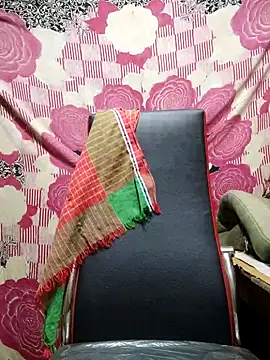 Snapshot of Bengoli--bhabhi chatting on 03.04.25 Bengoli--bhabhi online show from 03.04.25