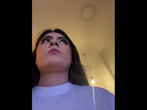 IrisBaker online show from 03.18.26