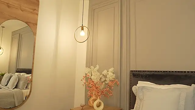 IrisBaker online show from 05.20.26