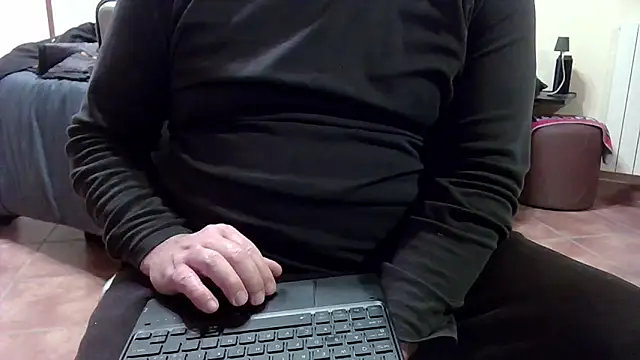 MultiOrgasmicLover online show from 12.19.25