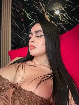 Snapshot of Alexandra_duque chatting on 04.14.26 Alexandra duque online show from 04.14.26