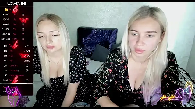 Snapshot of Stella__Cox chatting on 06.30.26 Stella Cox online show from 06.30.26