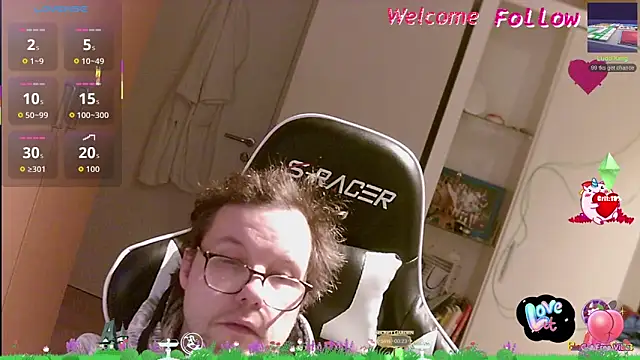 Snapshot of larsgessner30 chatting on 05.10.26 larsgessner30 online show from 05.10.26