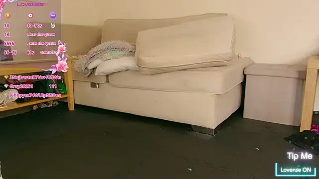 Milky flexy cat online show from 07.28.26