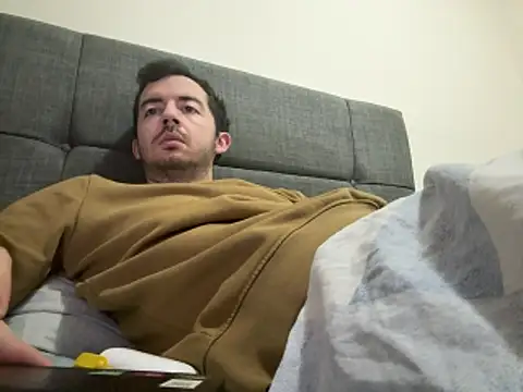 laynufff online show from 03.18.26