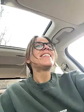 JuicyFruits93 online show from 03.22.25