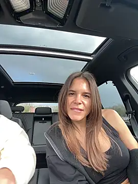 JuicyFruits93 online show from 03.10.26