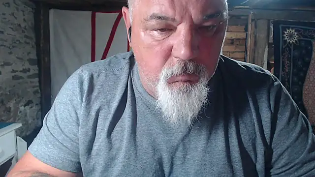 Snapshot of Newfiesausage1972 chatting on 06.22.26 Newfiesausage1972 online show from 06.22.26