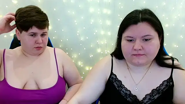 BeckyAndHellen online show from 02.13.26