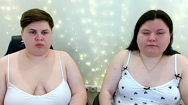 BeckyAndHellen online show from 05.12.26