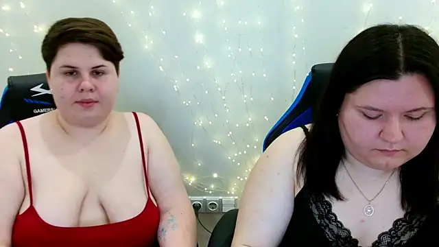 BeckyAndHellen online show from 06.03.26