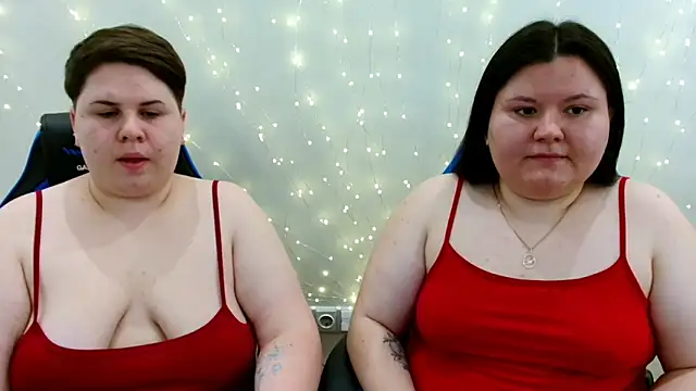 BeckyAndHellen online show from 06.07.26