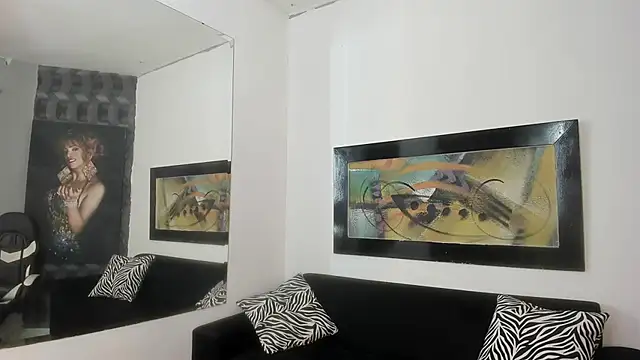 Snapshot of Loremhotsex chatting on 09.16.25 Loremhotsex online show from 09.16.25