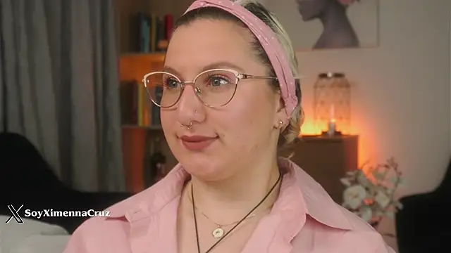 Snapshot of Ximenna_Cruz chatting on 02.18.26 Ximenna Cruz online show from 02.18.26