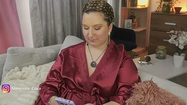 Ximenna Cruz online show from 03.17.26