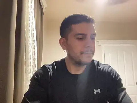 Snapshot of Molly1993rrrrrrrf chatting on 10.15.25 Molly1993rrrrrrrf online show from 10.15.25