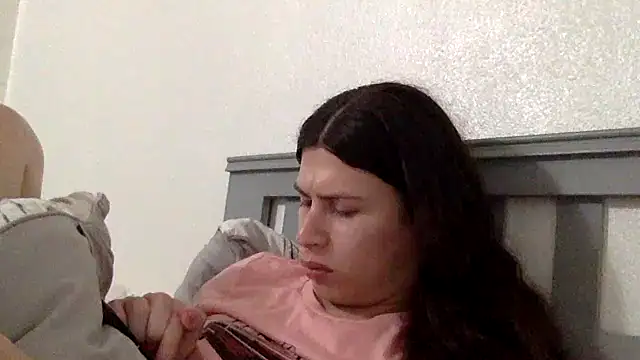 JaxcyVelez online show from 06.20.26