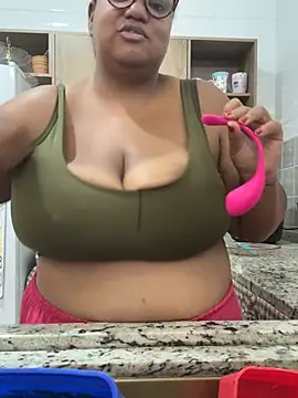 SweetLizzyBBW online show from 05.26.26