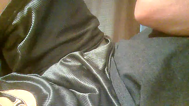 Snapshot of nuttinbuttcock69 chatting on 06.03.26 nuttinbuttcock69 online show from 06.03.26