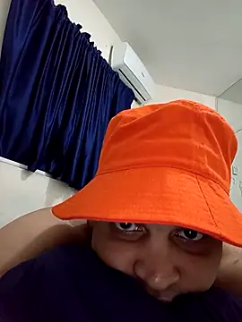 luismanuel 1998 online show from 11.30.25