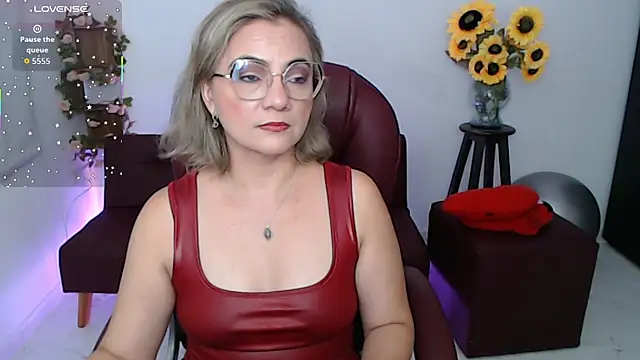 ana milf online show from 04.30.26