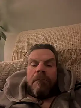 Snapshot of toptugger chatting on 01.24.25 toptugger online show from 01.24.25