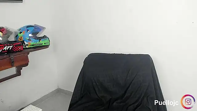 Snapshot of Xander_Str0ng chatting on 02.25.26 Xander Str0ng online show from 02.25.26