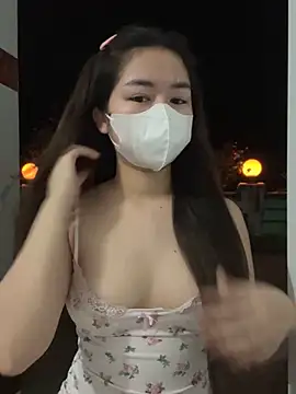 BabyThree  online show from 02.08.25