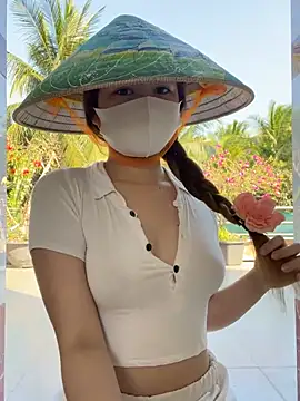 BabyThree  online show from 03.21.26