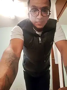 Allantututu online show from 02.03.26