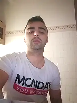 baszoskurva122 online show from 12.19.24