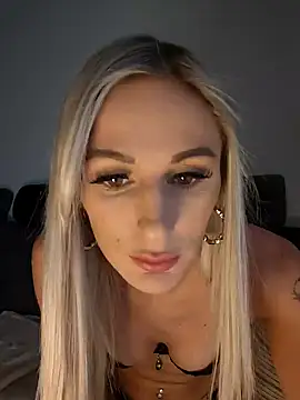 Liana Lou online show from 12.14.24