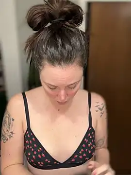 Blaze Baby online show from 02.10.26