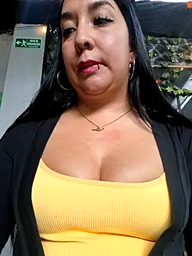Bella keny online show from 05.04.26